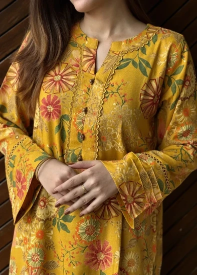 Beaded Yellow Floral Kurta with Scalloped Detailing